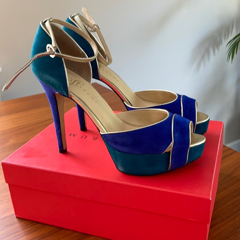 Ivanka Trump Kyra 2 Platforms, 10m